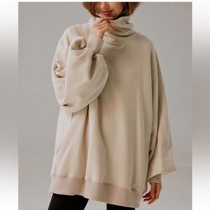 Lit Active Whisper Oversized Turtleneck Sweatshirt Puffed Sleeves Women Medium